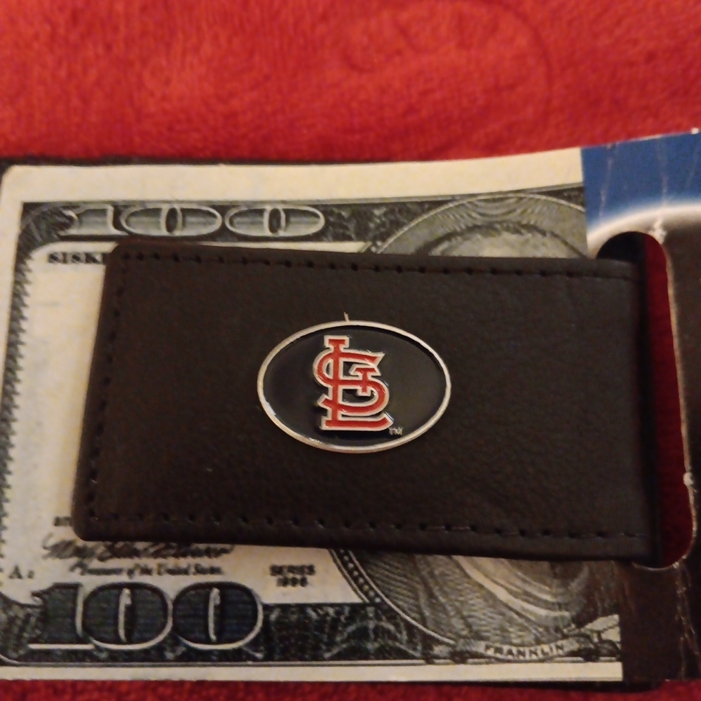 Black Leather Magnetic Money Clip with St. Louis Cardinals Logo